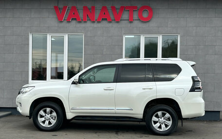 Toyota Land Cruiser Prado 150 рестайлинг 2, 2018 год, 5 250 000 рублей, 8 фотография