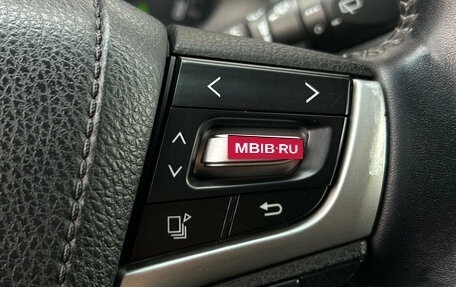 Toyota Land Cruiser Prado 150 рестайлинг 2, 2018 год, 5 250 000 рублей, 20 фотография