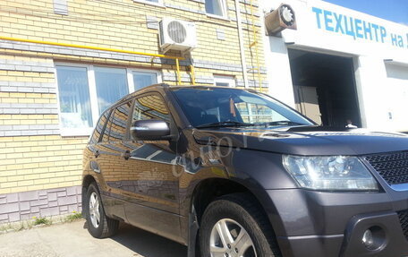 Suzuki Grand Vitara, 2010 год, 825 000 рублей, 2 фотография