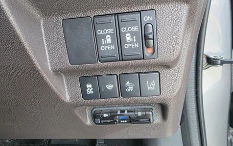 Honda Freed II, 2023 год, 2 050 000 рублей, 11 фотография