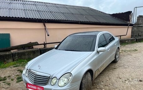 Mercedes-Benz E-Класс, 2005 год, 780 000 рублей, 2 фотография