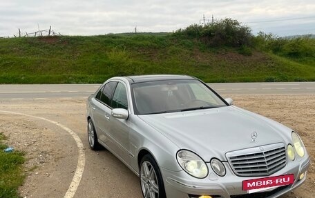 Mercedes-Benz E-Класс, 2005 год, 780 000 рублей, 6 фотография