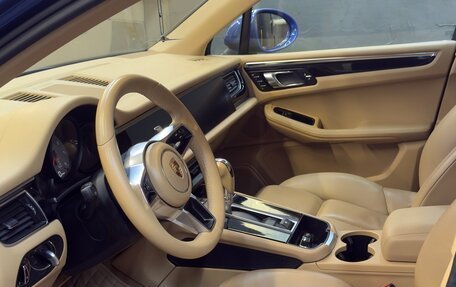 Porsche Macan I рестайлинг, 2014 год, 2 100 000 рублей, 13 фотография