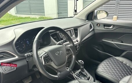 Hyundai Solaris II рестайлинг, 2017 год, 1 115 000 рублей, 7 фотография