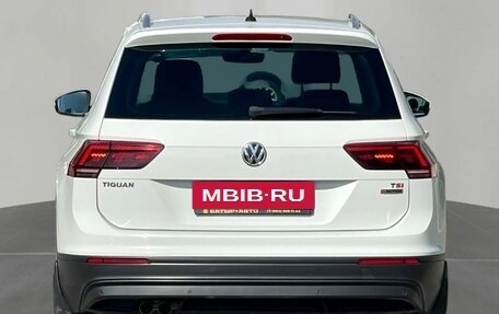 Volkswagen Tiguan II, 2017 год, 1 950 000 рублей, 5 фотография