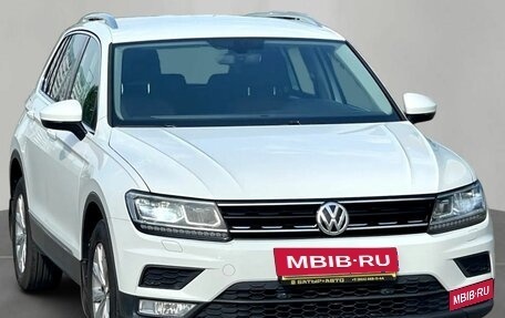 Volkswagen Tiguan II, 2017 год, 1 950 000 рублей, 3 фотография