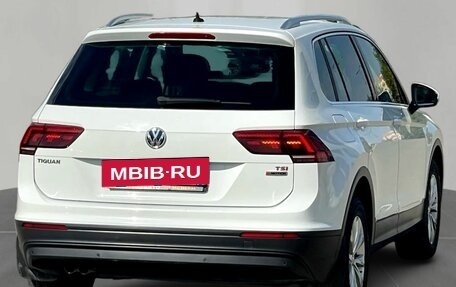 Volkswagen Tiguan II, 2017 год, 1 950 000 рублей, 4 фотография