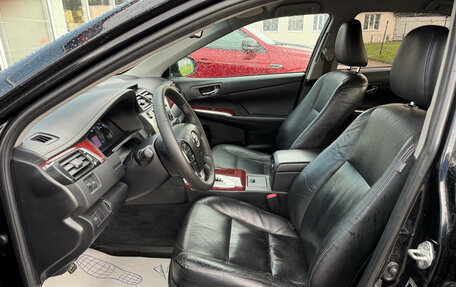 Toyota Camry, 2012 год, 1 395 000 рублей, 6 фотография