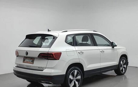 Volkswagen Tharu, 2023 год, 1 337 000 рублей, 2 фотография