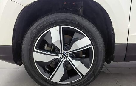 Volkswagen Tharu, 2023 год, 1 337 000 рублей, 17 фотография