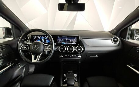 Mercedes-Benz B-Класс, 2019 год, 2 195 000 рублей, 14 фотография