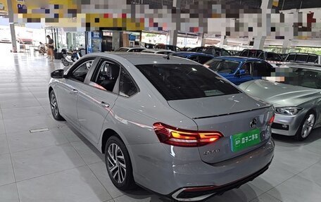 Volkswagen Lavida, 2024 год, 1 800 000 рублей, 4 фотография