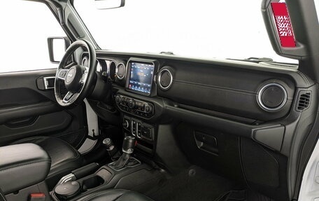 Jeep Wrangler, 2018 год, 3 600 000 рублей, 11 фотография