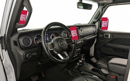Jeep Wrangler, 2018 год, 3 600 000 рублей, 16 фотография