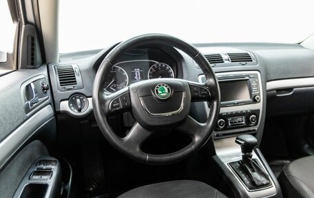 Skoda Octavia, 2011 год, 988 000 рублей, 27 фотография