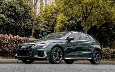 Audi A3, 2021 год, 1 930 000 рублей, 1 фотография