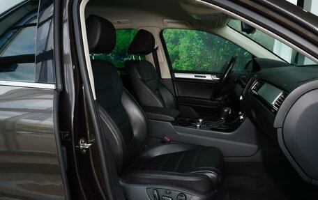 Volkswagen Touareg III, 2015 год, 3 148 000 рублей, 8 фотография