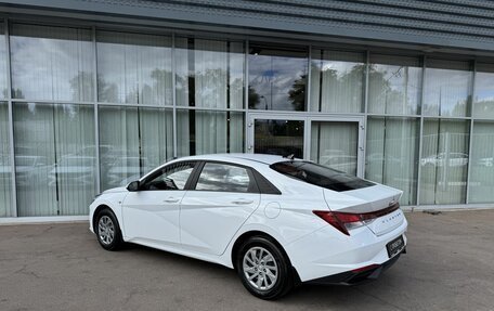 Hyundai Elantra, 2022 год, 1 850 000 рублей, 7 фотография