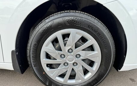 Hyundai Elantra, 2022 год, 1 850 000 рублей, 12 фотография