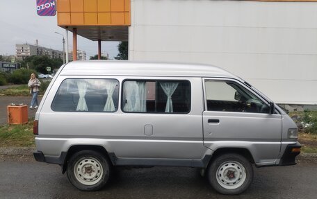 Toyota Lite Ace III, 1991 год, 455 000 рублей, 7 фотография
