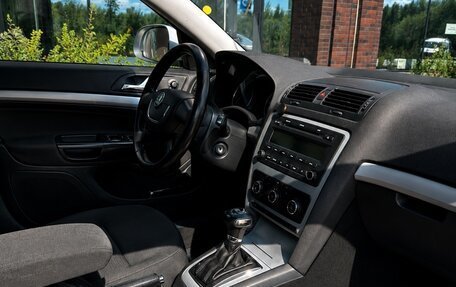 Skoda Octavia, 2011 год, 800 000 рублей, 13 фотография