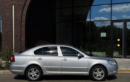 Skoda Octavia, 2011 год, 800 000 рублей, 11 фотография