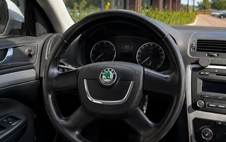 Skoda Octavia, 2011 год, 800 000 рублей, 16 фотография