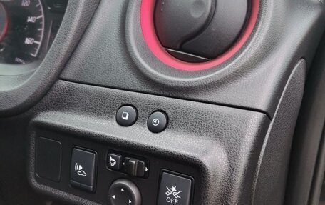 Nissan Note II рестайлинг, 2019 год, 1 690 000 рублей, 23 фотография