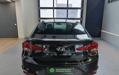 Hyundai Elantra VI рестайлинг, 2018 год, 1 350 000 рублей, 5 фотография