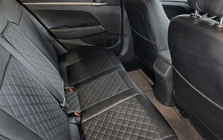 Hyundai Elantra VI рестайлинг, 2018 год, 1 350 000 рублей, 9 фотография