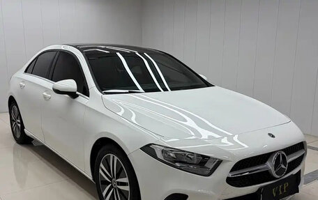 Mercedes-Benz A-Класс, 2022 год, 1 570 000 рублей, 3 фотография