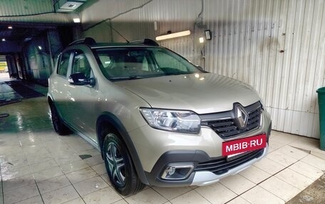 Renault Sandero II рестайлинг, 2022 год, 1 400 000 рублей, 5 фотография