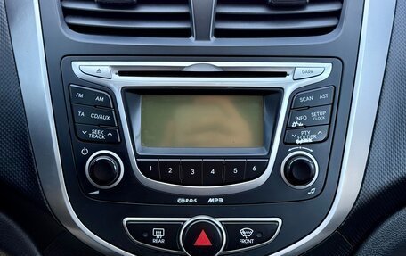 Hyundai Solaris II рестайлинг, 2012 год, 649 990 рублей, 15 фотография