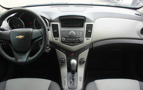 Chevrolet Cruze II, 2011 год, 647 000 рублей, 7 фотография