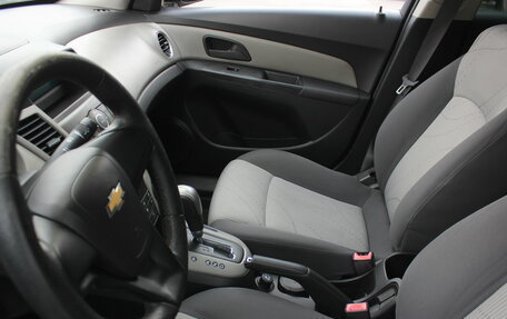Chevrolet Cruze II, 2011 год, 647 000 рублей, 10 фотография