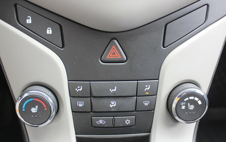 Chevrolet Cruze II, 2011 год, 647 000 рублей, 21 фотография