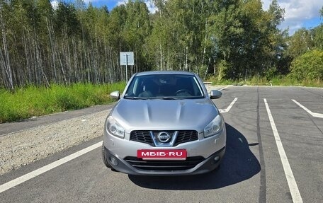 Nissan Qashqai, 2012 год, 850 000 рублей, 2 фотография