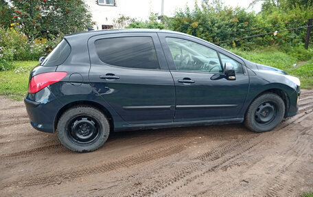Peugeot 308 II, 2011 год, 310 000 рублей, 3 фотография