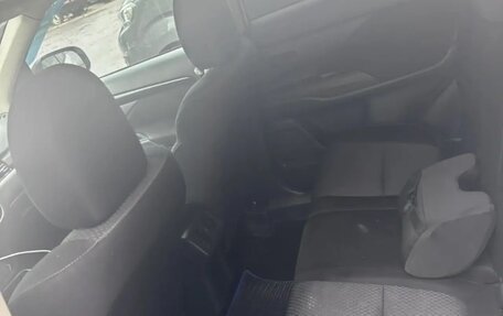 Mitsubishi Outlander III рестайлинг 3, 2019 год, 1 670 000 рублей, 3 фотография