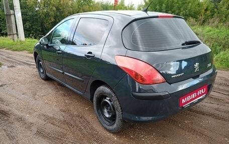 Peugeot 308 II, 2011 год, 310 000 рублей, 2 фотография