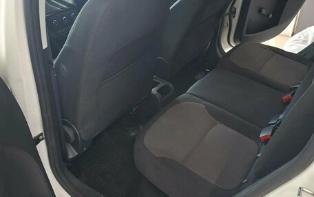 Skoda Yeti I рестайлинг, 2013 год, 898 000 рублей, 24 фотография