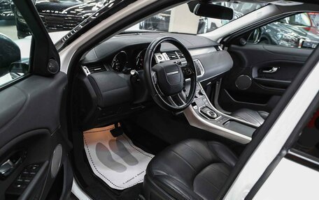 Land Rover Range Rover Evoque I, 2018 год, 2 350 000 рублей, 8 фотография