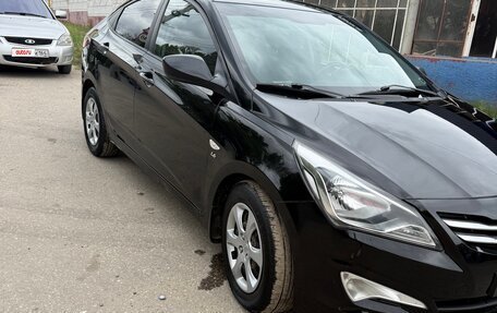 Hyundai Solaris II рестайлинг, 2015 год, 870 000 рублей, 7 фотография