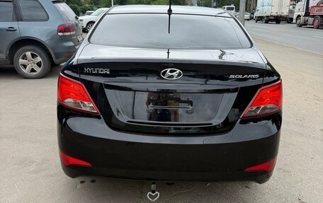 Hyundai Solaris II рестайлинг, 2015 год, 870 000 рублей, 2 фотография