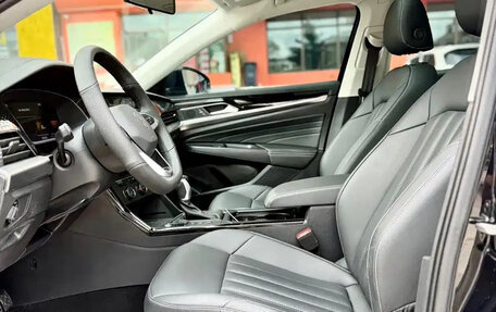 Volkswagen Passat B8 рестайлинг, 2022 год, 1 890 000 рублей, 9 фотография