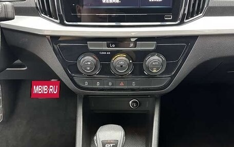 Skoda Kamiq I, 2023 год, 1 230 000 рублей, 13 фотография