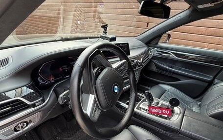 BMW 7 серия, 2021 год, 6 800 000 рублей, 5 фотография