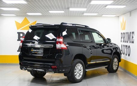 Toyota Land Cruiser Prado 150 рестайлинг 2, 2015 год, 3 699 000 рублей, 6 фотография