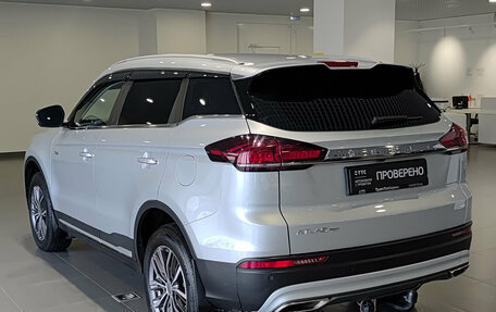 Geely Atlas, 2023 год, 1 700 000 рублей, 8 фотография