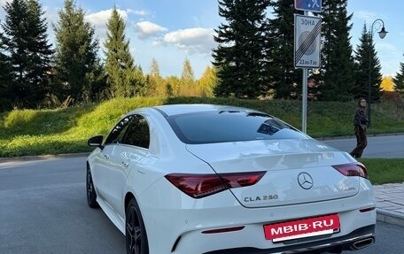Mercedes-Benz CLA, 2021 год, 4 200 000 рублей, 4 фотография